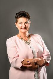 Rev. Jayne Wedding Officiant, Wedding Celebrant 